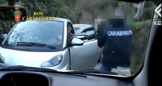 Corruzione senza indignazione, il promo di Fischia il Vento