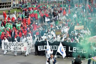 Le proteste contro le riforme del mercato del lavoro in Francia e in Belgio