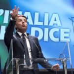 Sfiducia popolare e trionfalismo del leader: Renzi in cerca di un plebiscito impossibile