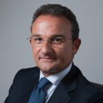 Sbugiardato in Tribunale a Milano il fratello del generale Toschi, voluto da Renzi a capo della Guardia di Finanza Sbugiardato in Tribunale a Milano il fratello del generale Toschi, voluto da Renzi a capo della Guardia di Finanza