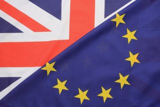 Vince la Brexit, il Regno Unito dice addio all'Europa