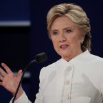 Hillary Clinton prevale nell'ultimo dibattito TV, Trump manca la chance di ribaltare la situazione
